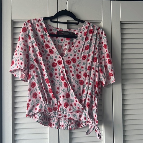 Code x Mode Top - Picture 1 of 2